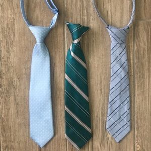 Little boys set of (3) neckties